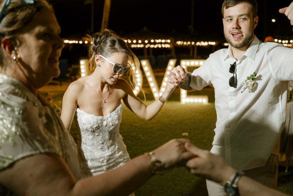 marriott merlin wedding photographer-76
